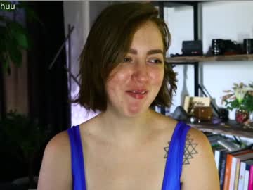 Naked cam girl maeveminx image #2225093