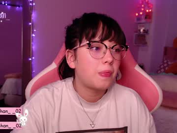 Naked cam girl maru_chan_ image #1989263