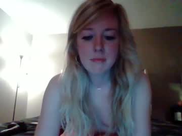 Naked cam girl lily_danger92 image #1783524