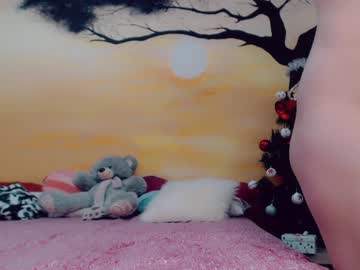 Naked cam girl viktoria_cutee image #3373379