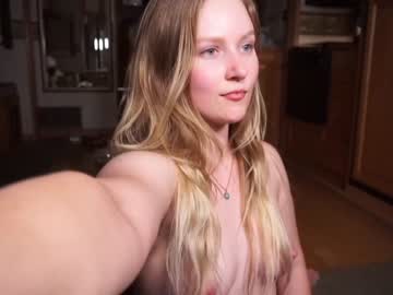 Naked cam girl artesoft image #2707478