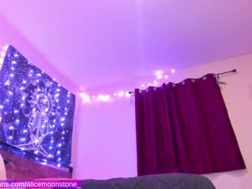 Naked cam girl alice_moonstone image #511003