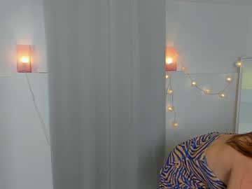 Naked cam girl eli_sun image #2889756