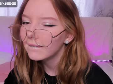 Naked cam girl lill_alice image #1711889