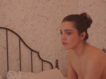 Naked cam girl _2strangers image #1221076
