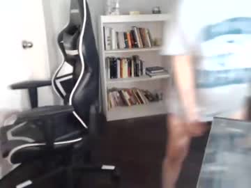 Naked cam girl miss_bee image #2914612