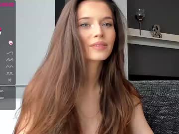 Naked cam girl isia_slay image #3053404