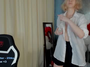 Naked cam girl joyce_coy image #3727141