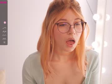 Naked cam girl illegaldream image #3327273