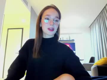 Naked cam girl ellie_leen image #1133849