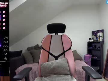 Naked cam girl alissa_666 image #1847908