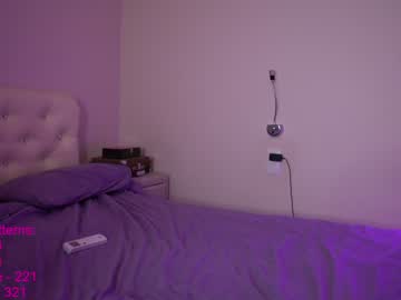 Naked cam girl lindamei image #1532428