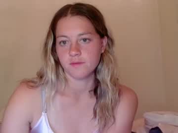 Naked cam girl beccafields image #1939990
