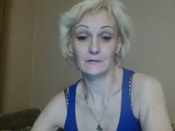 Naked cam girl lisasimsx image #3858383