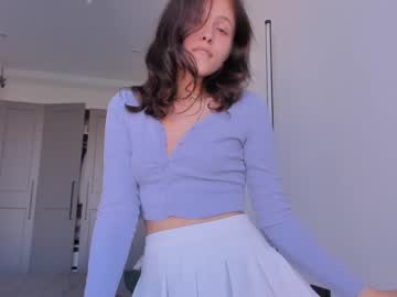 Naked cam girl adriana_hill image #2115604