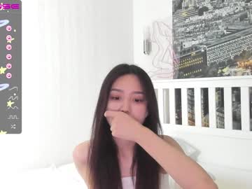 Naked cam girl chanlia image #2322293