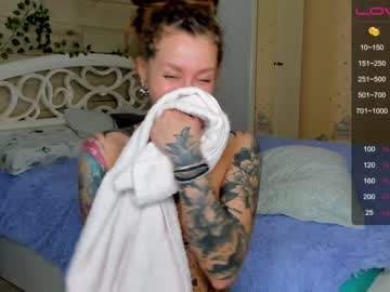 Naked cam girl nickyneck image #1412515
