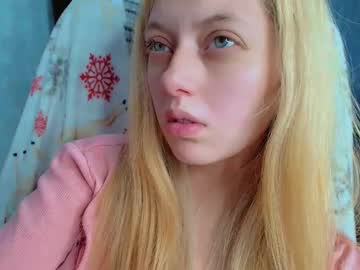 puff_witch naked cam