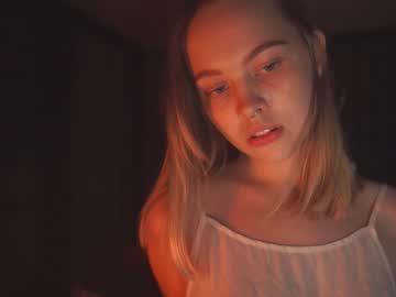 Naked cam girl bibi_it_is image #3906953