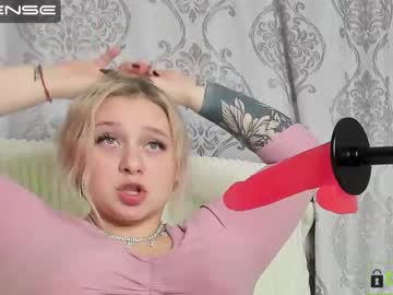 Naked cam girl angelissabr image #1672266