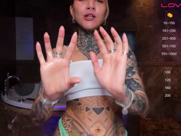 Naked cam girl nickyneck image #3670321