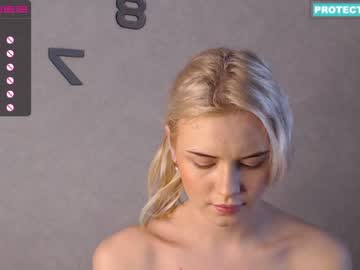 Naked cam couple beatris_mils image #1532029