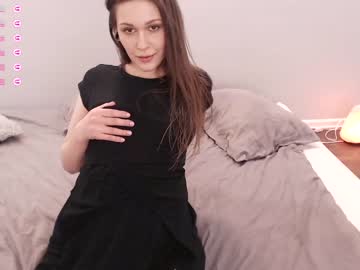 Naked cam girl amycream image #1339450