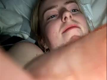 Naked cam girl binket image #3993835
