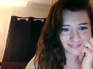 Naked cam girl ajmarie16 image #4067516