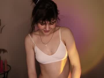Naked cam girl chloewilliam_ image #3935869