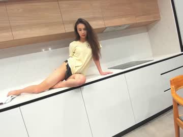 Naked cam girl ehotlovea image #3702037