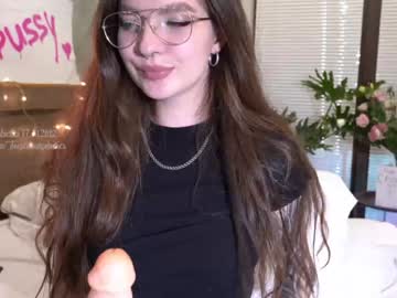 Naked cam girl _deepthroatgalactica image #2882771