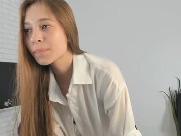 Naked cam girl devonagrayer image #3995837