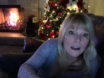 Naked cam girl daniluvs2 image #3286183