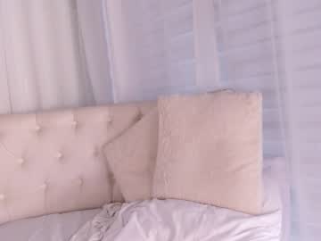 Naked cam girl miss_diamond__ image #1374427