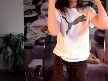 Naked cam girl jennycutey image #3066410