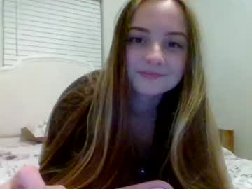 Naked cam couple katrina_xoxox image #1100532