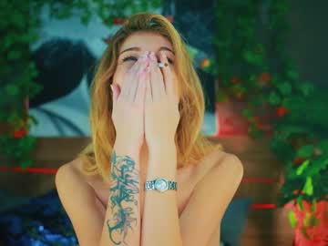 Naked cam girl kirsten_xxx image #2221420