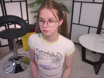 Naked cam girl lorettabunyard image #3995179