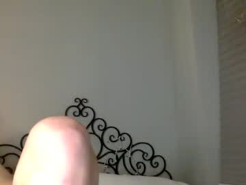Naked cam girl isla_flowers image #647299
