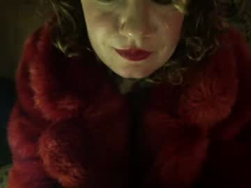 Naked cam girl 2lipsanddazy image #3917623