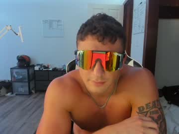 Naked cam couple cowsgomoo101 image #2017357