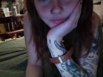 Naked cam girl maggieraphaelle image #3605088