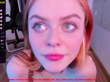 Naked cam girl tinkywinky_coy image #1609387