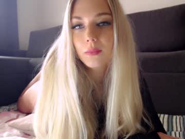 Naked cam girl pervyblonde image #1848013
