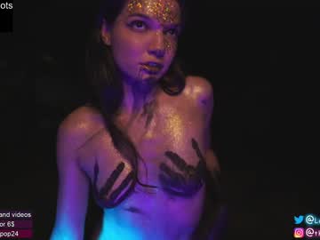 Naked cam girl loollypop24 image #3802331
