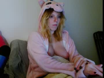 Naked cam girl crimsonxrapture image #908122