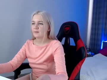 Naked cam girl molly_barbie image #1753232