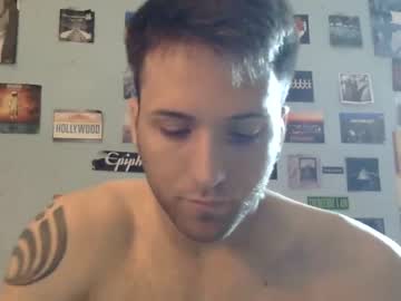 Naked cam man lucasbacon13 image #3945254