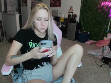Naked cam girl pr3ttyp1nkpussy image #1709106